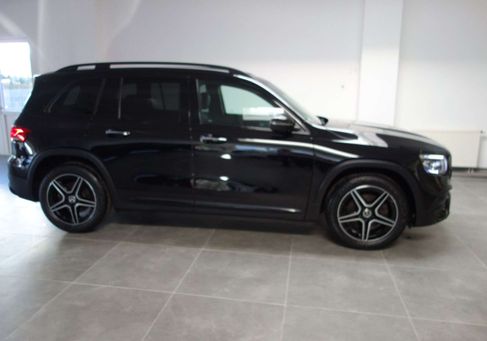 Mercedes-Benz GLB 250, 2023