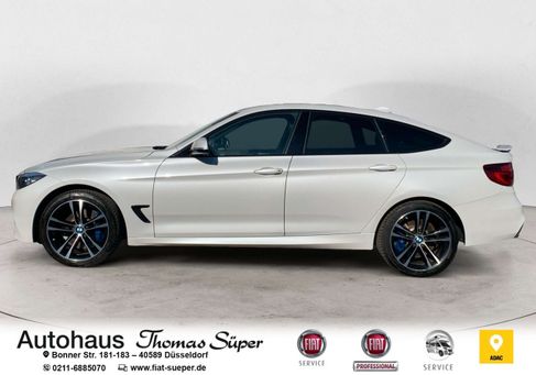 BMW 330, 2020