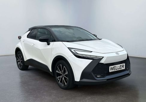Toyota C-HR, 2024 3