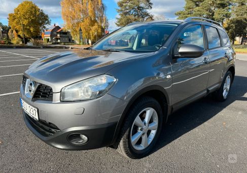 Nissan Qashqai+2, 2013