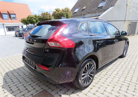 Volvo V40, 2019