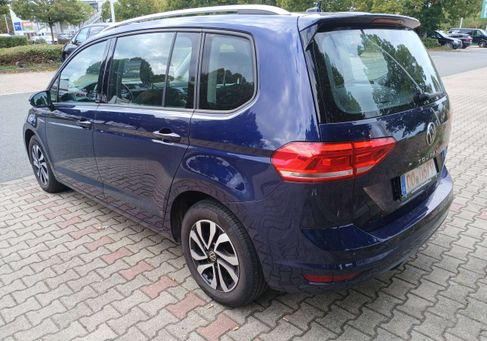 Volkswagen Touran, 2022 3