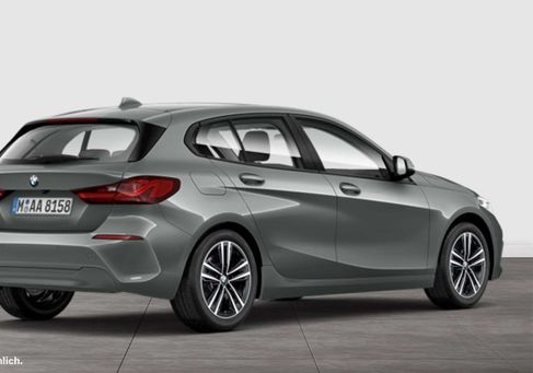 BMW 118, 2023