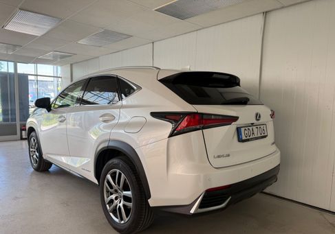 Lexus NX, 2018
