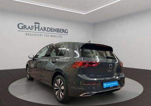 Volkswagen Golf, 2024 3
