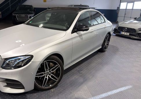 Mercedes-Benz E 350, 2017