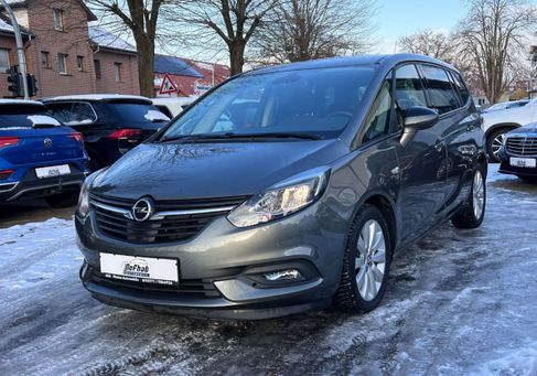 Opel Zafira, 2019