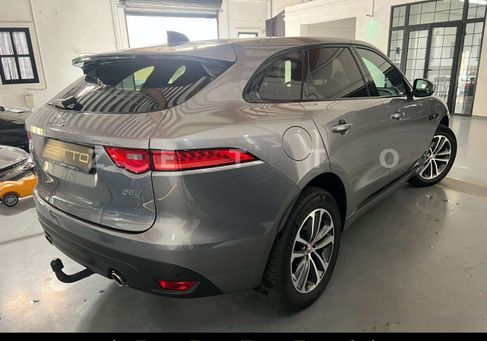 Jaguar F-Pace, 2019 3
