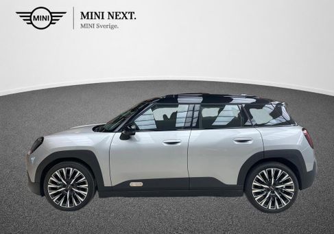 MINI, 2025