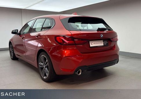 BMW 118, 2022