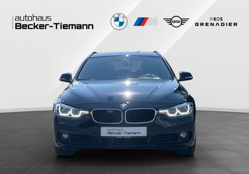 BMW 318, 2019