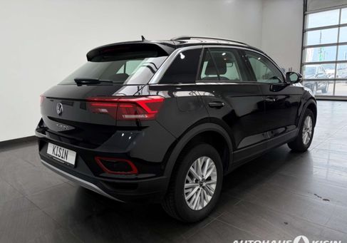 Volkswagen T-Roc, 2025 3