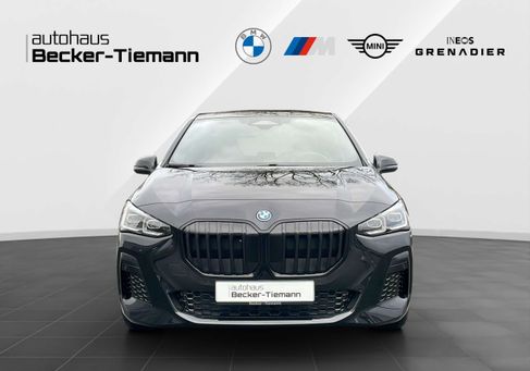 BMW 225, 2022
