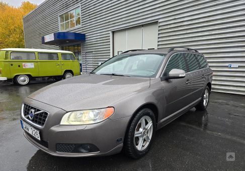 Volvo V70, 2010