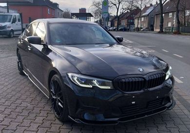 BMW 330, 2021
