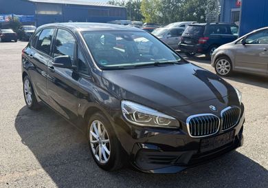 BMW 225, 2019