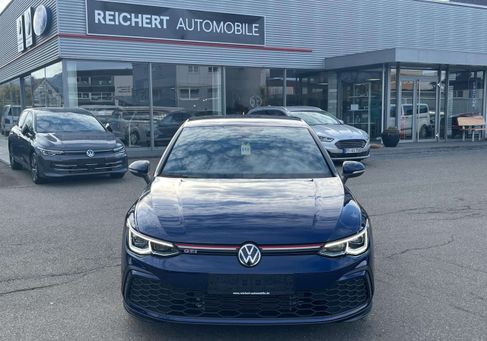 Volkswagen Golf, 2022 3