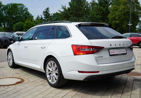 Skoda Superb, 2020