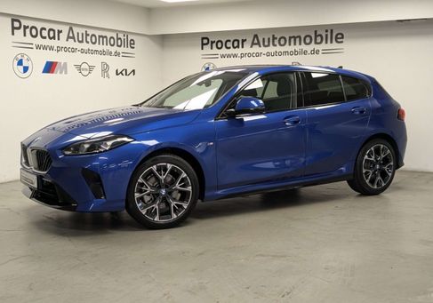 BMW 120, 2025 2