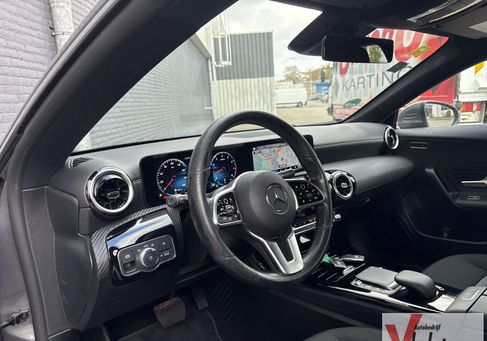 Mercedes-Benz CLA 180 Shooting Brake, 2020