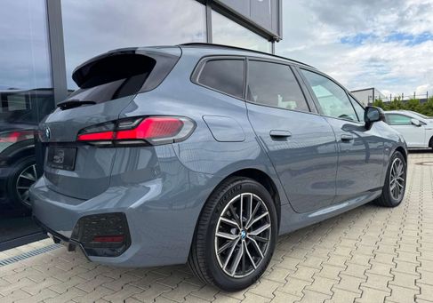 BMW 218, 2022