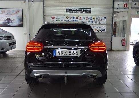 Mercedes-Benz GLA 220, 2017