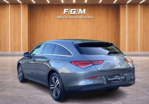 Mercedes-Benz CLA 250, 2022