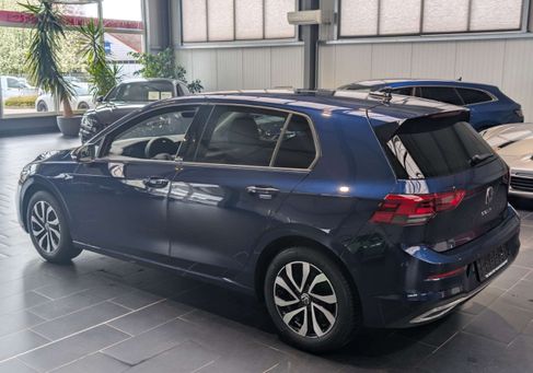 Volkswagen Golf, 2023 2
