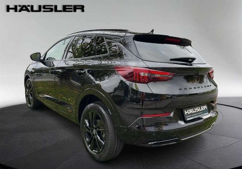 Opel Grandland X, 2022 3