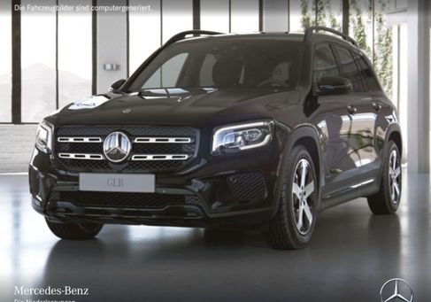 Mercedes-Benz GLB 200, 2021