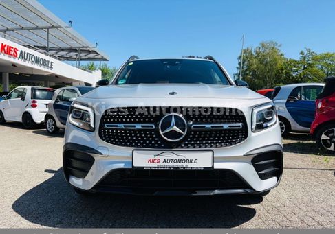 Mercedes-Benz GLB 200, 2020