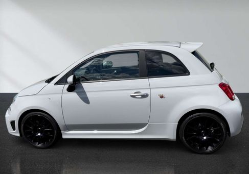 Abarth 595, 2023