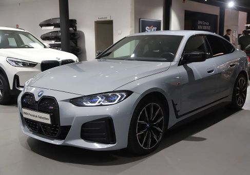 BMW, 2023 3