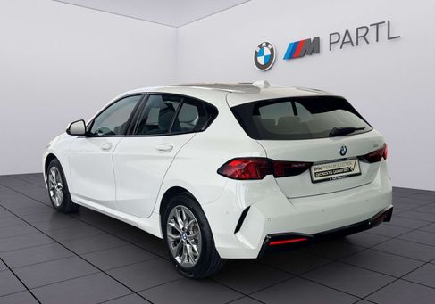 BMW 120, 2025
