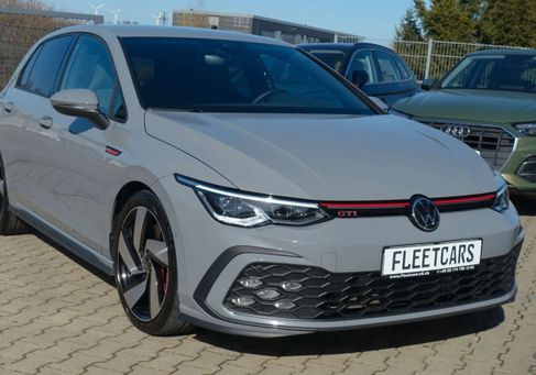 Volkswagen Golf, 2021