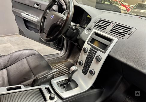 Volvo V50, 2012