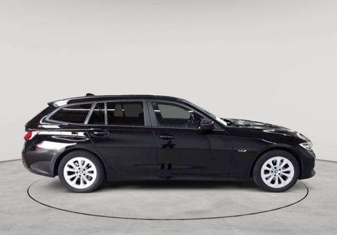 BMW 320, 2022