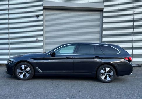 BMW 520, 2021