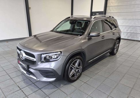 Mercedes-Benz GLB 200, 2023