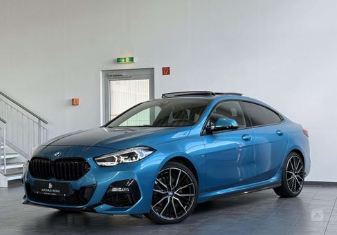 BMW 218, 2023