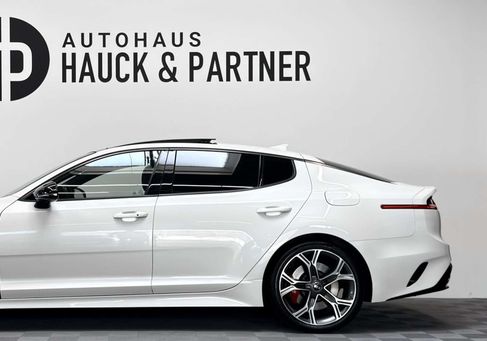 Kia Stinger, 2018 3