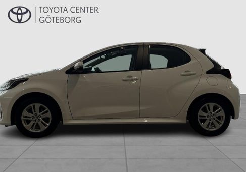 Toyota Yaris, 2024 3