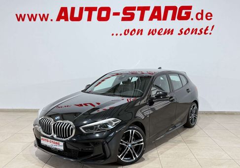 BMW 118, 2020