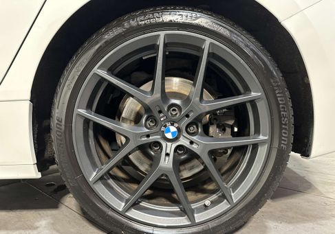 BMW 120, 2022