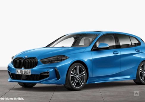 BMW 120, 2021