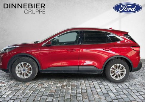 Ford Kuga, 2022