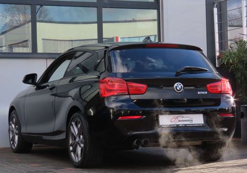 BMW 120, 2017