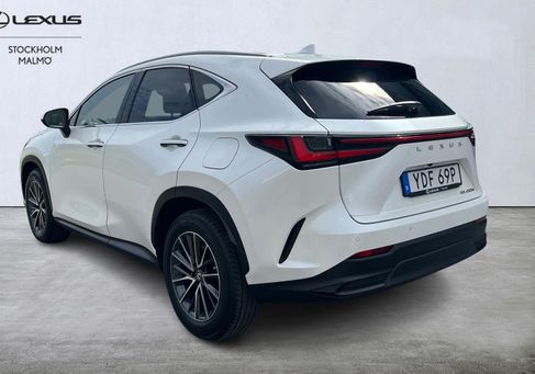 Lexus NX, 2023