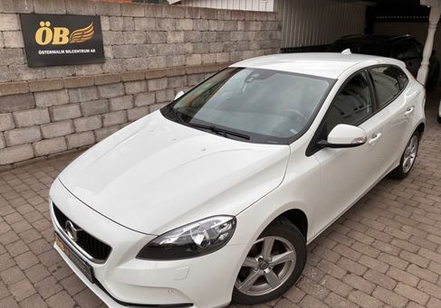 Volvo V40, 2018