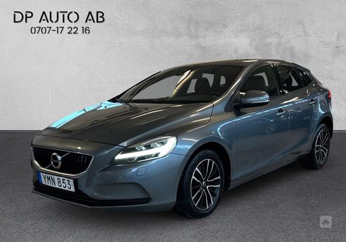 Volvo V40, 2018